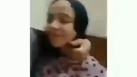 سكس مصري جديد ولد ينيك بنت عمه من طيزها