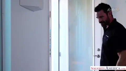 سكس جامد راجل ينيك جارته من كسها بقوة