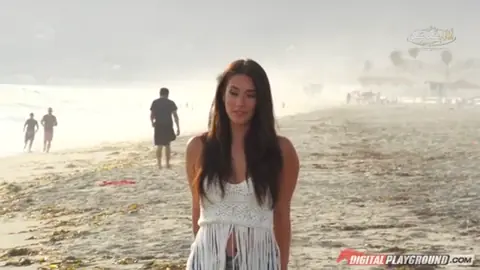 سكس امريكي ساخن يجمع البنات في نيك جماعي مع بزاز كبيرة