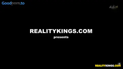 سكس ساخن شرموطة بزاز كبيرة تمص وتتناك بقوة