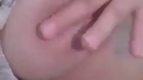 سكس نودز مصري شرموطة تصور نفسها nude ملط لحبيبها